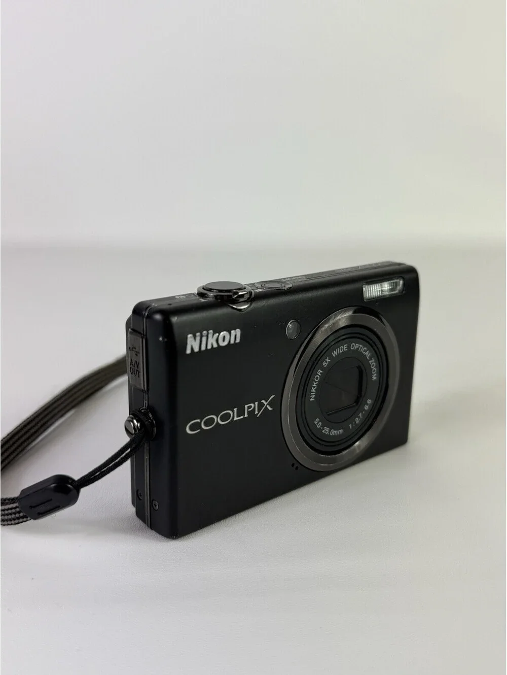 Nikon COOLPIX S570 Digital Camera  | 12.0MP | TESTED, NEW BATTERY “READ”
